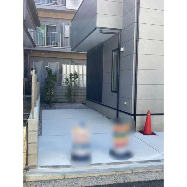 横浜市鶴見区梶山1丁目 駐車場