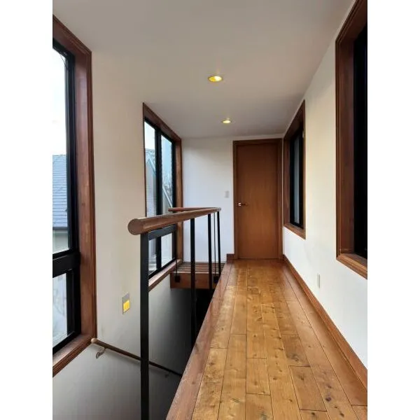 横浜市都筑区早渕1丁目 2階廊下