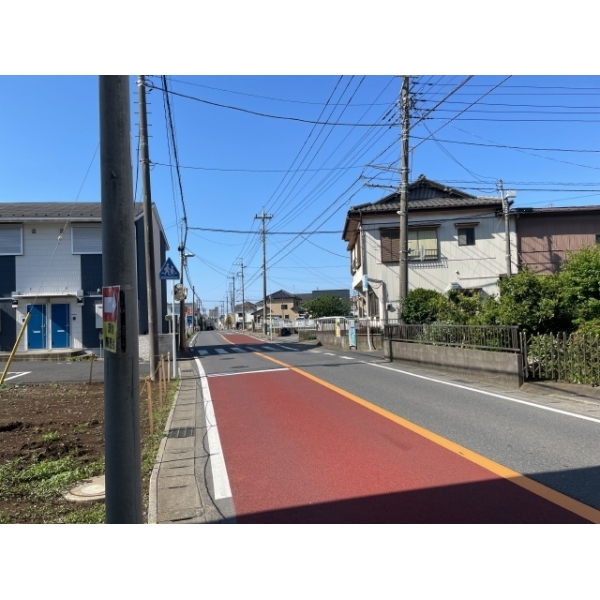鎌ケ谷市東鎌ケ谷1丁目 前面道路