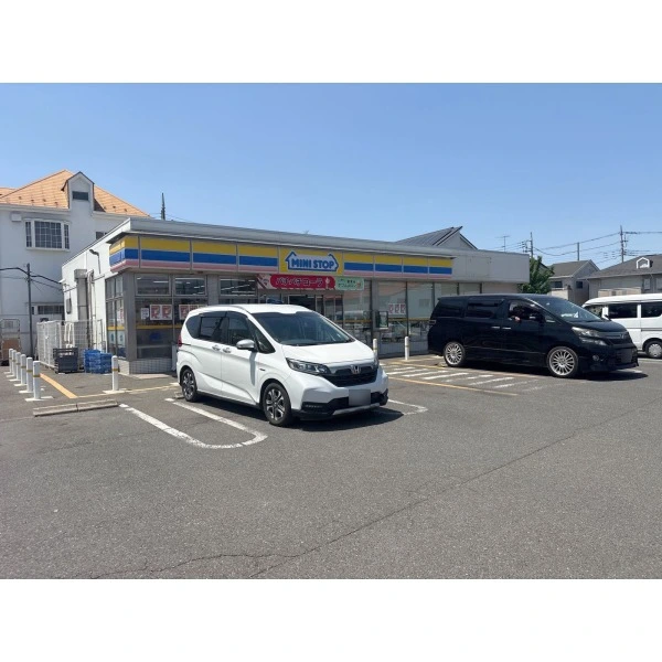日神パレステージ玉川上水 ミニストップ立川砂川町店(コンビニ)まで約520m(徒歩7分)