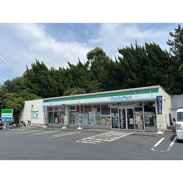 藤沢市辻堂元町4丁目 ファミリーマート湘南東海岸店(コンビニ)まで約180m(徒歩3分)