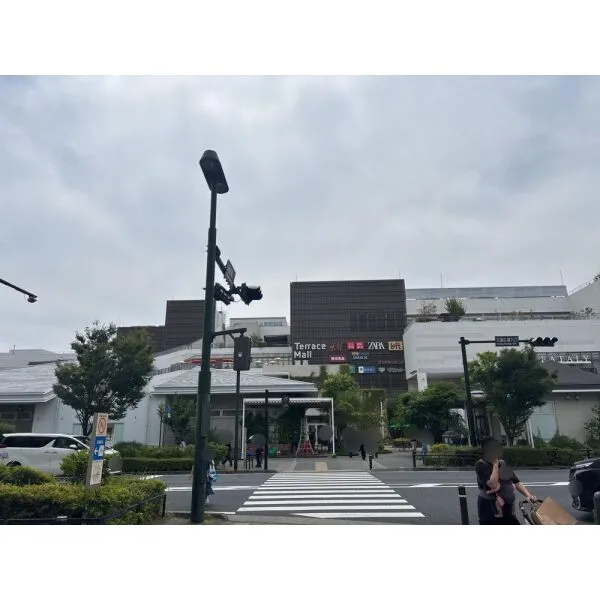 藤沢市辻堂元町4丁目 テラスモール湘南(ショッピングセンター)まで約1500m(徒歩19分)