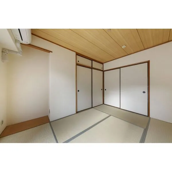 日商岩井第2本郷マンション 家具・調度品は価格に含まれません。