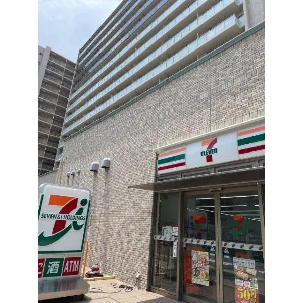 サンフォーリーフタウン桜ノ宮 サンミットコート セブンイレブン桜ノ宮駅前店(コンビニ)まで約140m(徒歩2分)