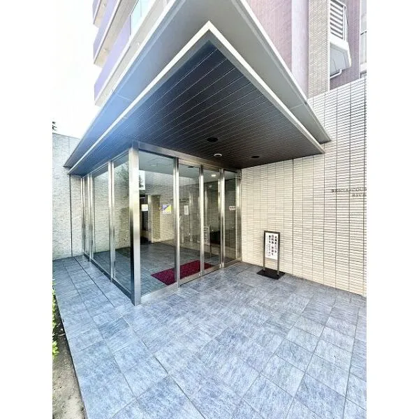 レイシアコート平野長原リバーサイトリッジ エントランスです♪