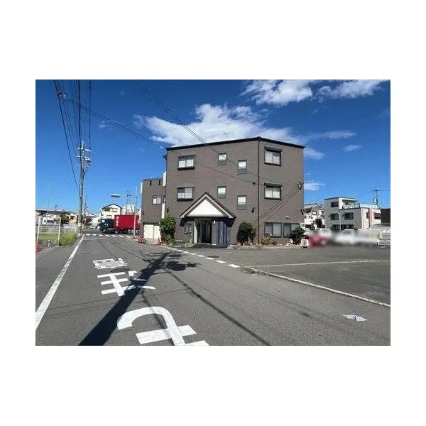 高槻市大冠町1丁目 外観 南側道路より撮影